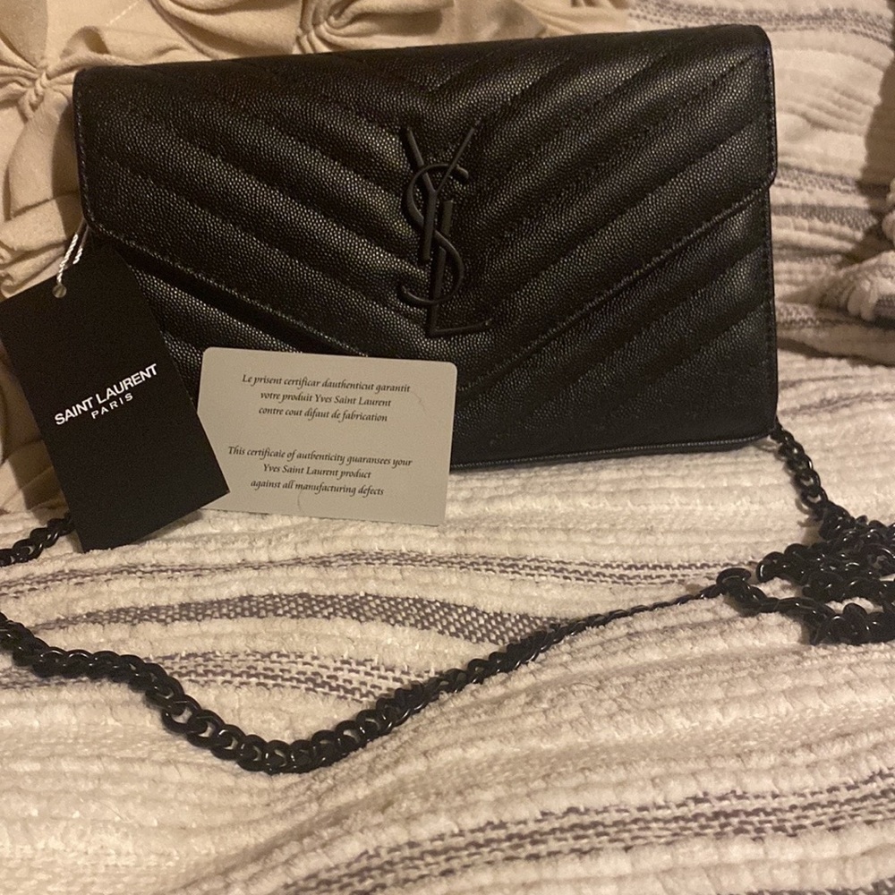 SAINT LAURENT PARIS CHAIN WALLET